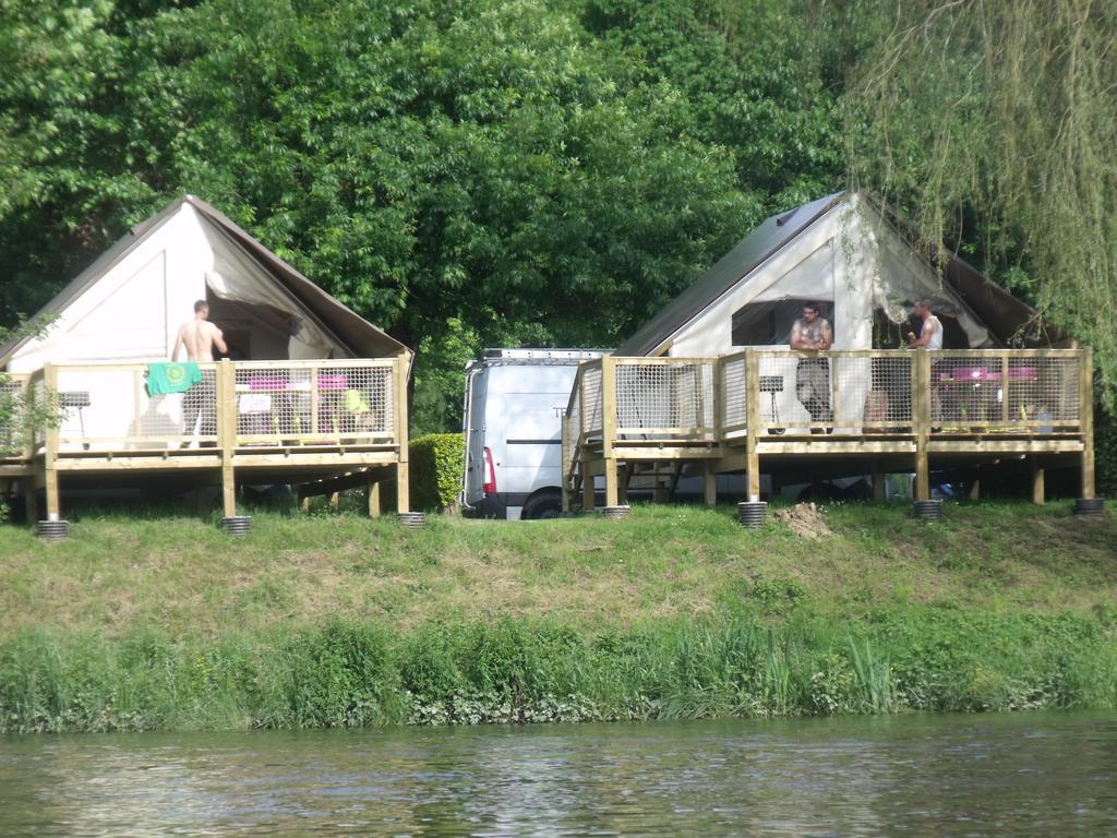 Camping Des Ribieres コンフォラン エクステリア 写真