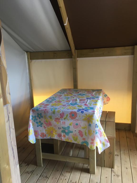 Camping Des Ribieres コンフォラン エクステリア 写真
